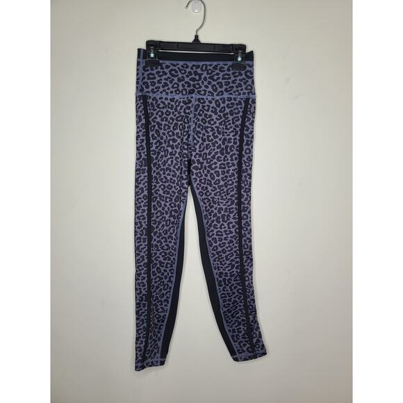 NWT All Fenix Avery grey black cheetah print athletic 7/8 leggings - SMALL - Picture 1 of 6